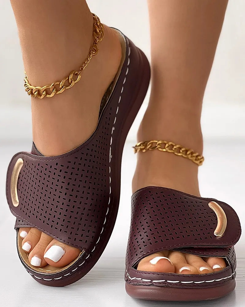 Nerea - Trendy peep toe sleehakken met een luchtig ontwerp voor de zomer